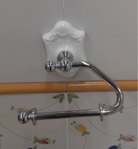 Porta Rotolo wc in ceramica bianca.JPG